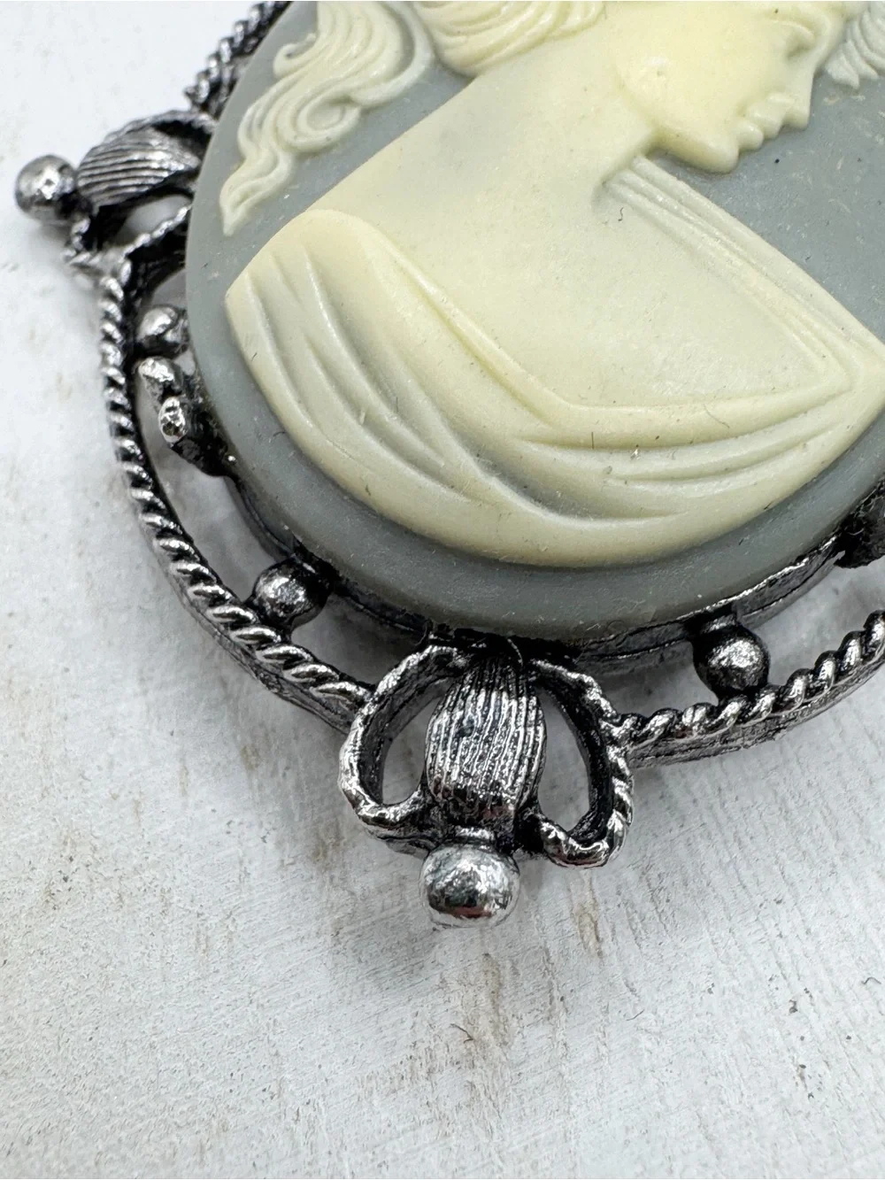 Vintage Victorian revival cameo brooch pin gray pewter